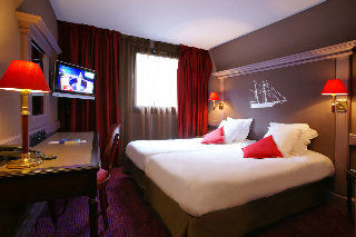 Best Western Hotel Du Vieux Marche Ruan Exterior foto